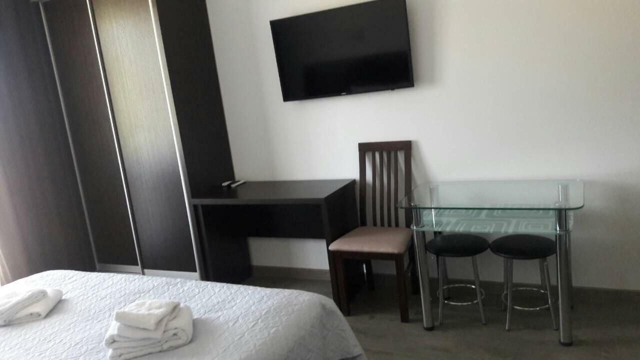 Hotel Neopolis Polyana  Zewnętrze zdjęcie